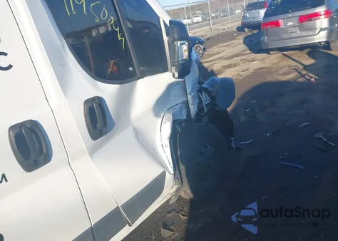 2018 Ram Promaster 2500 High Roof 136 Wb из США, поврежденный, VIN 3C6TRVCG3JE112834